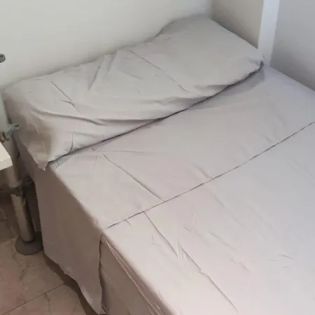 Pensionat En Piso Compartido